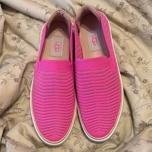 UGG Sammy Breeze Slip-On Sneakers
